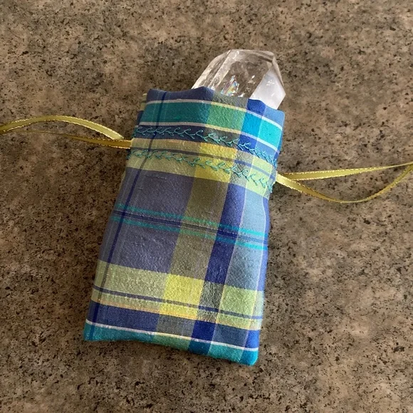 👛 Recycled Silk Ring Bag Mini Pouch, Handmade, NWOT - Picture 4 of 9